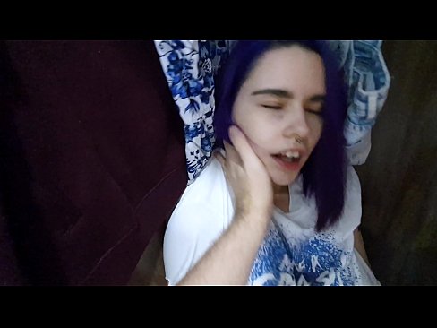 ❤️ Waxa aan ka helay walaashay qolka armaajooyinka oo ay caawisay iyada %so.yourxxxvideos.ru ❌❤